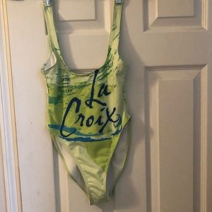 Never been worn - one piece - xs